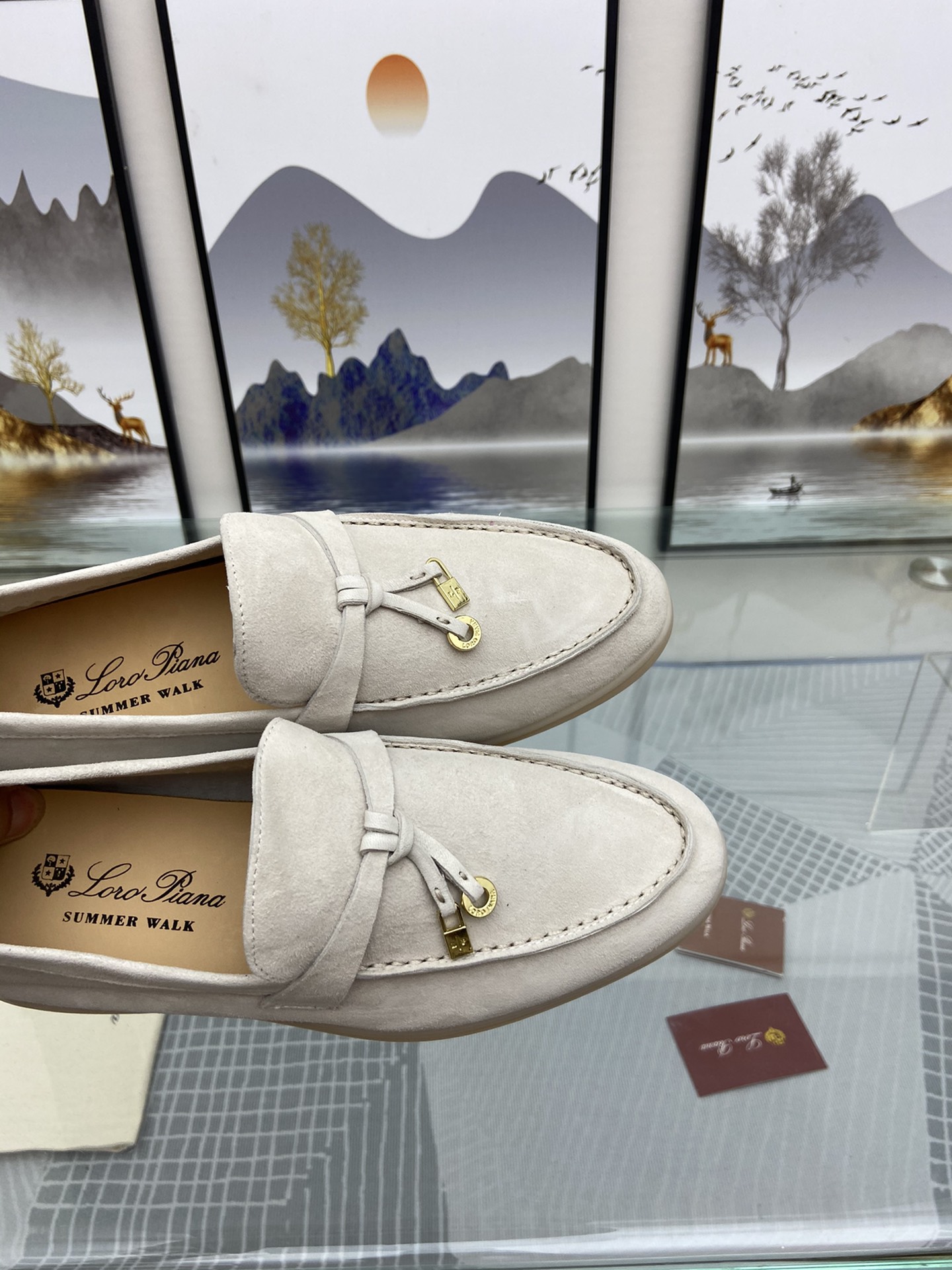 P251Loro Piana* marea marca cuatro estaciones modelos clásicos. Parte superior: oveja importada Jing