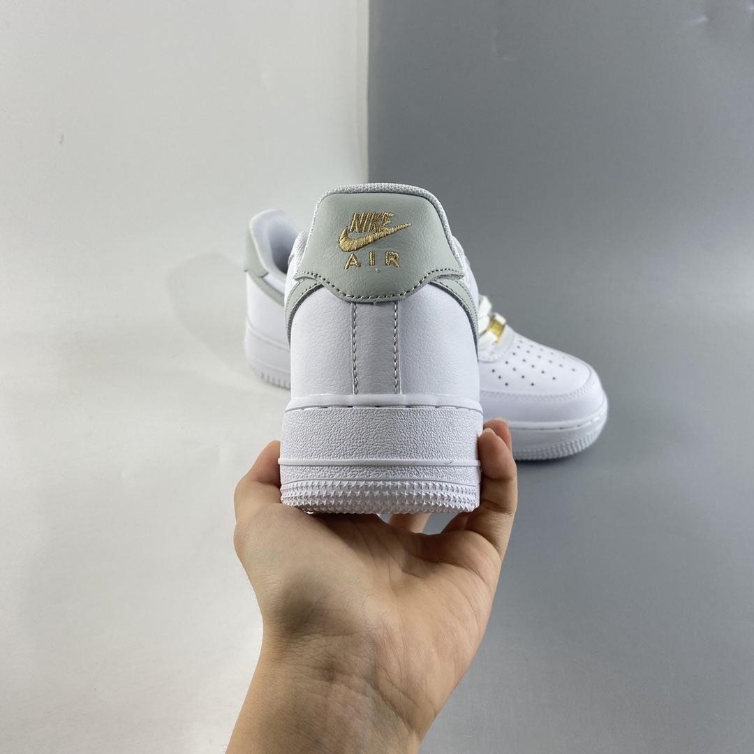 P200   NIKE Air Force 1’07 Low 空军一号低帮休闲板鞋 CZ0270-106