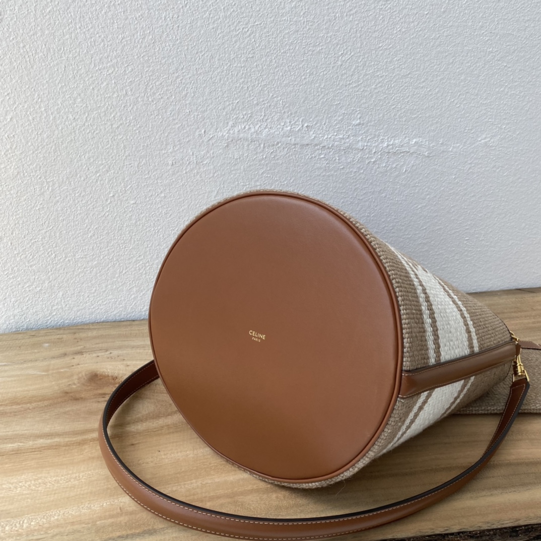 BUCKET 16シリーズ水桶包 - 法式風情の復古とモダンなデザイン