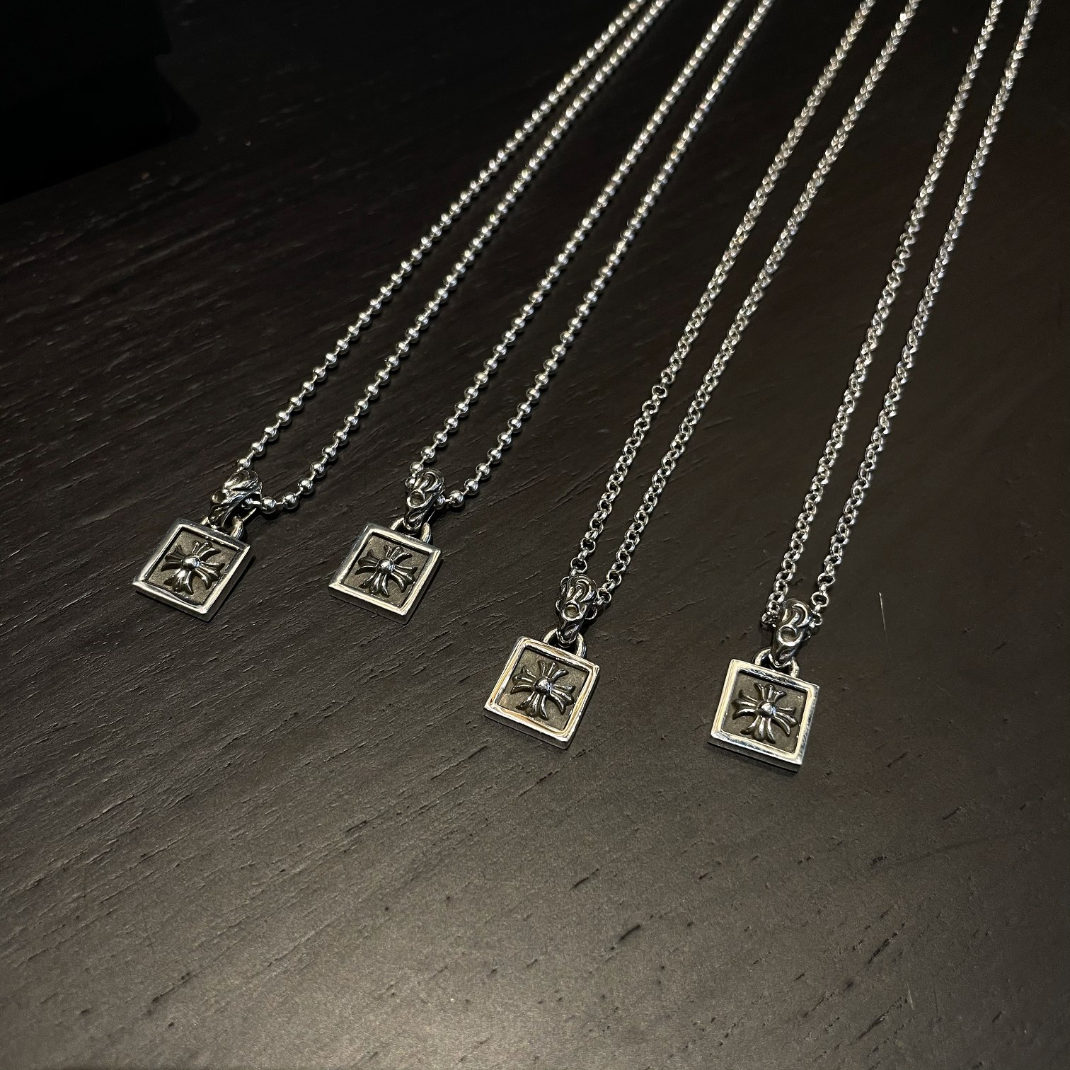 Chrome Hearts 新品上架𝐂𝐡𝐫𝐨𝐦𝐞 𝐡𝐞𝐚𝐫𝐭𝐬克罗心 十字架方牌项链