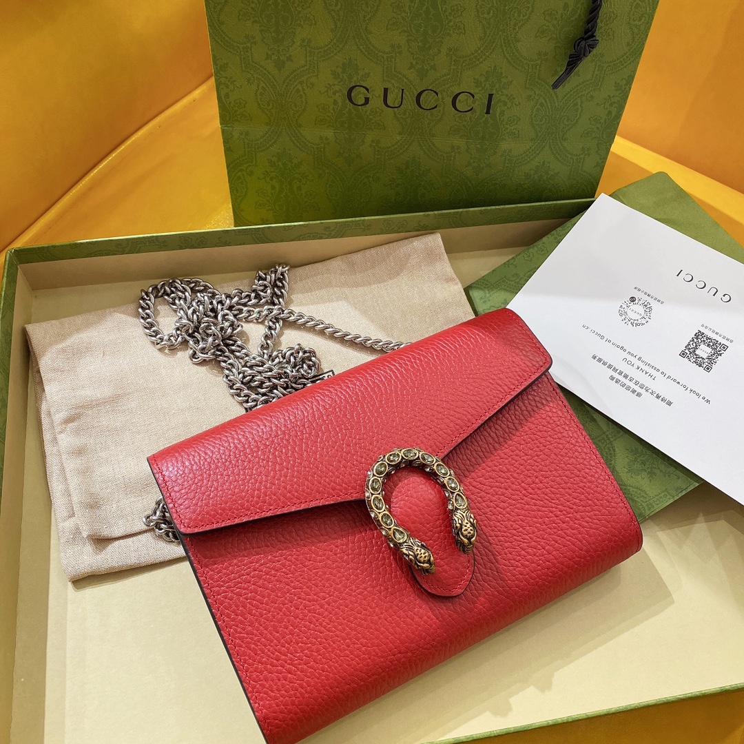 GUCCI Dionysus WOC chain bag red