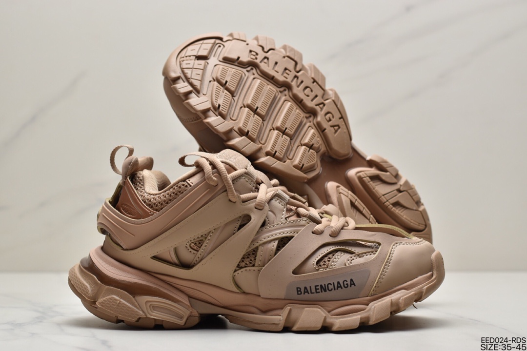370 BALENCIAGA Track Trainers 3.0代复慢跑鞋“黑白做旧擦色”542436 W2LA1 4800