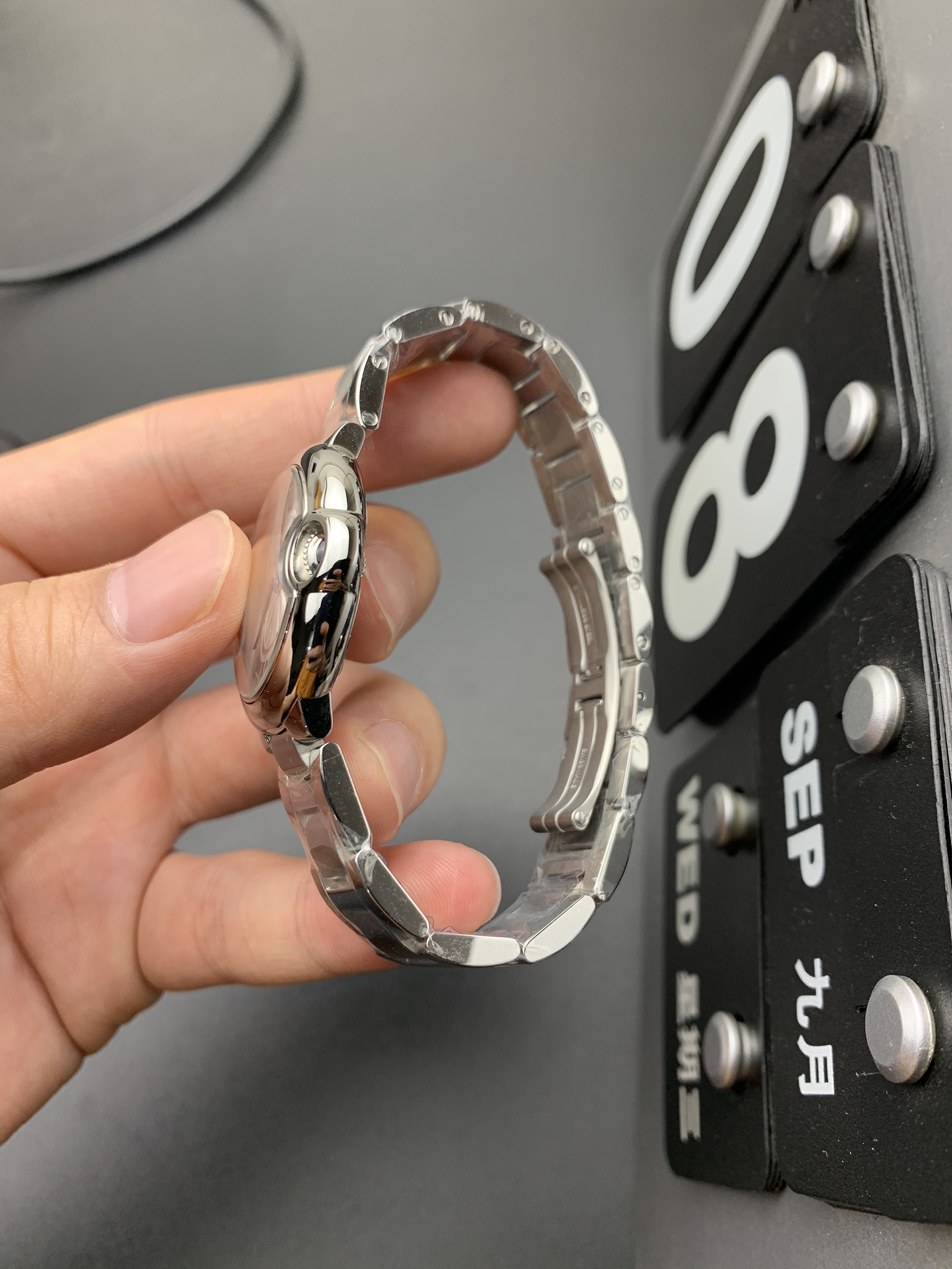 Cartier AF 33石英气球