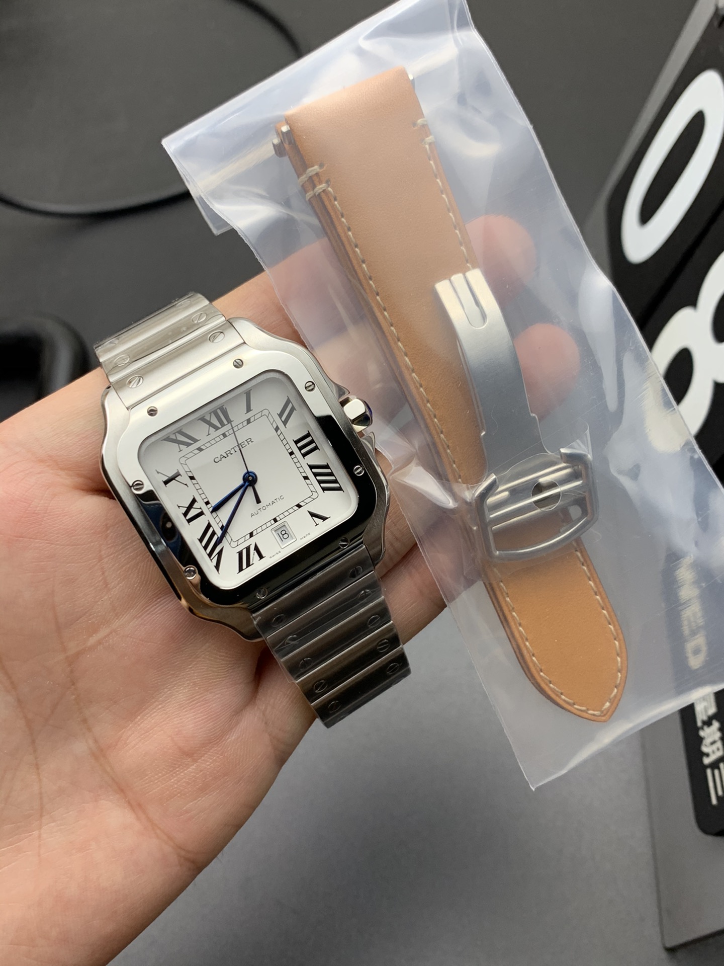 Cartier GF 山度士