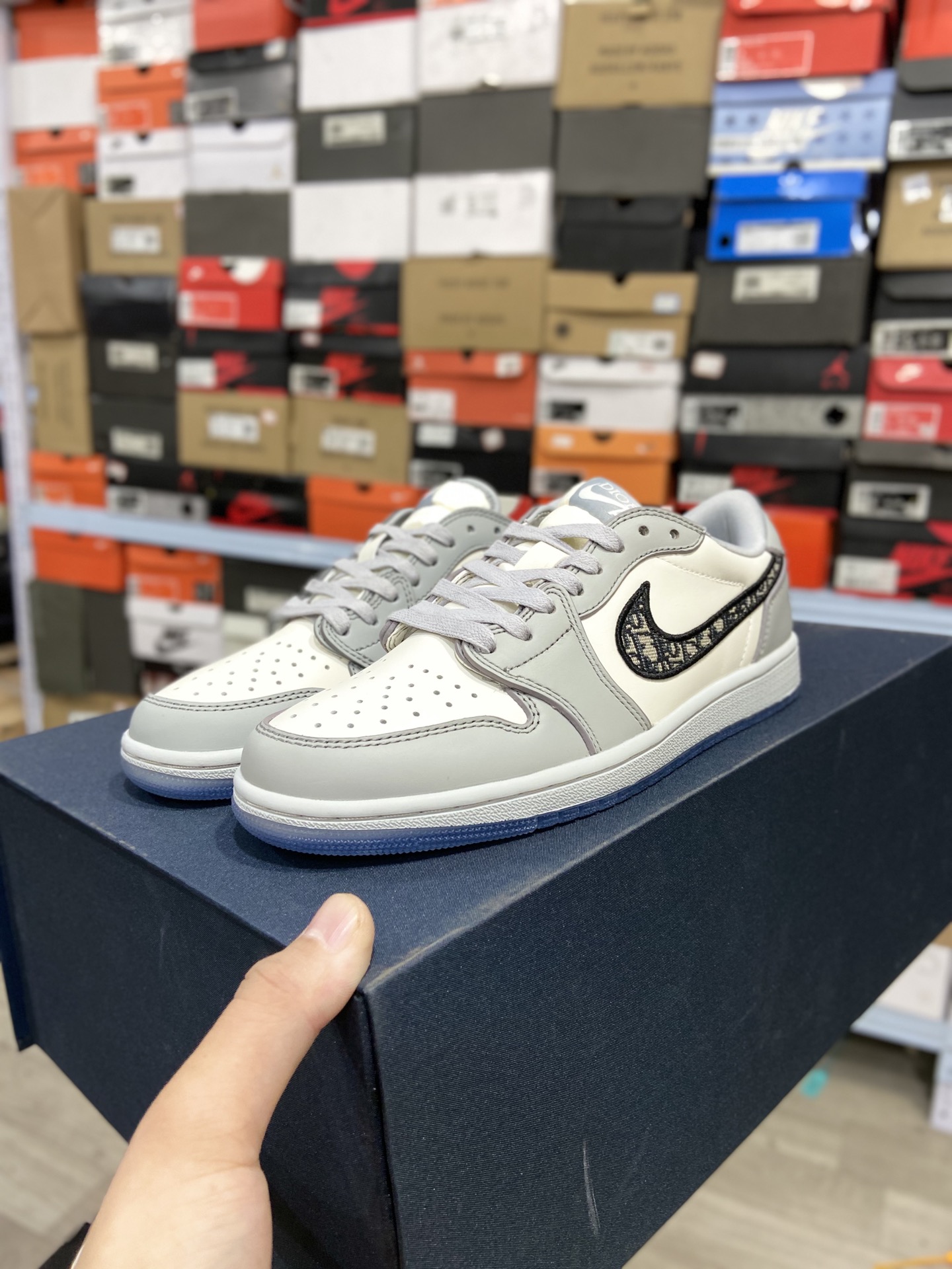 650高版本|原盒 乔丹Dior x Air Jordan 1 Low “Grey”AJ1 迪奥联名白灰低帮 DCN8608-002