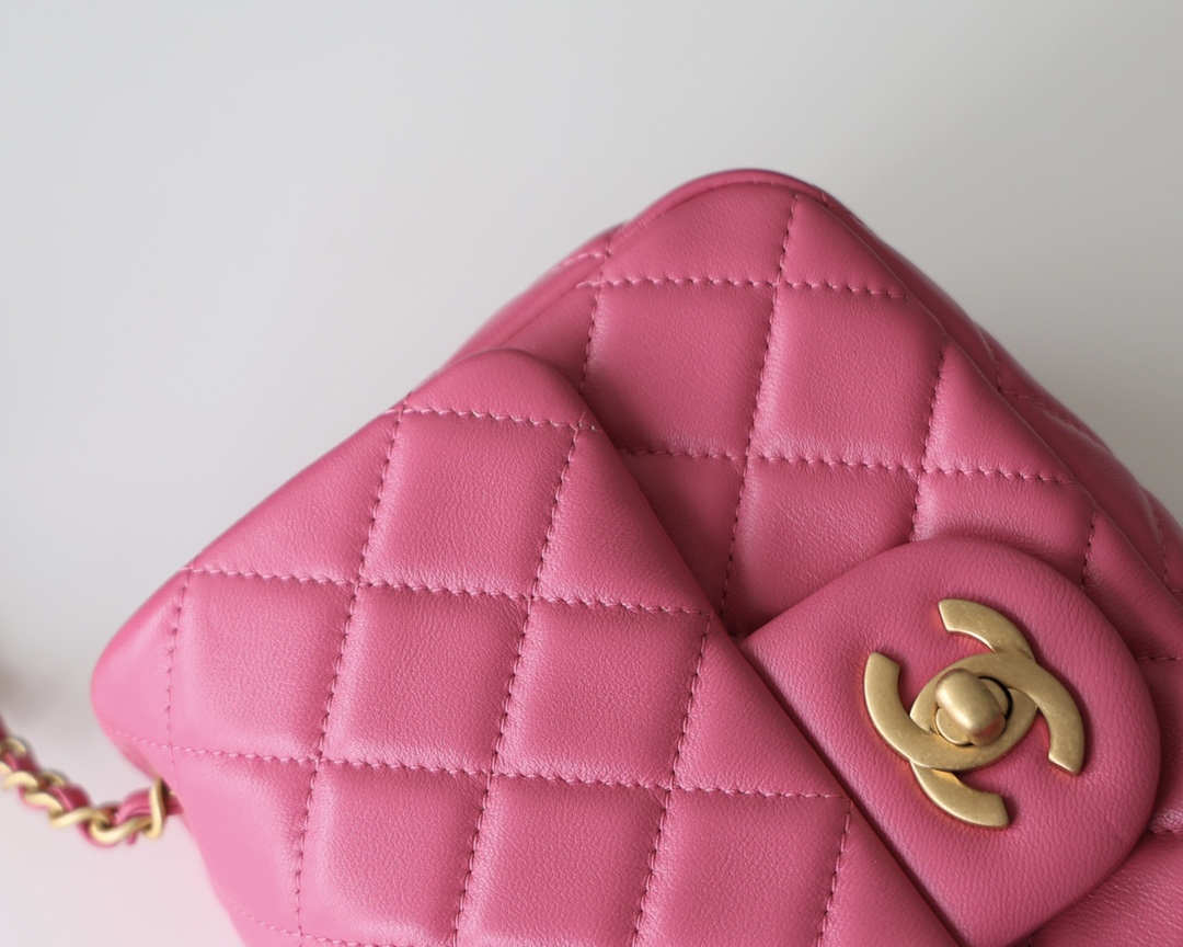 Chanel Flap Bag CF Mini羊皮方胖子金球包 AS1786玫红