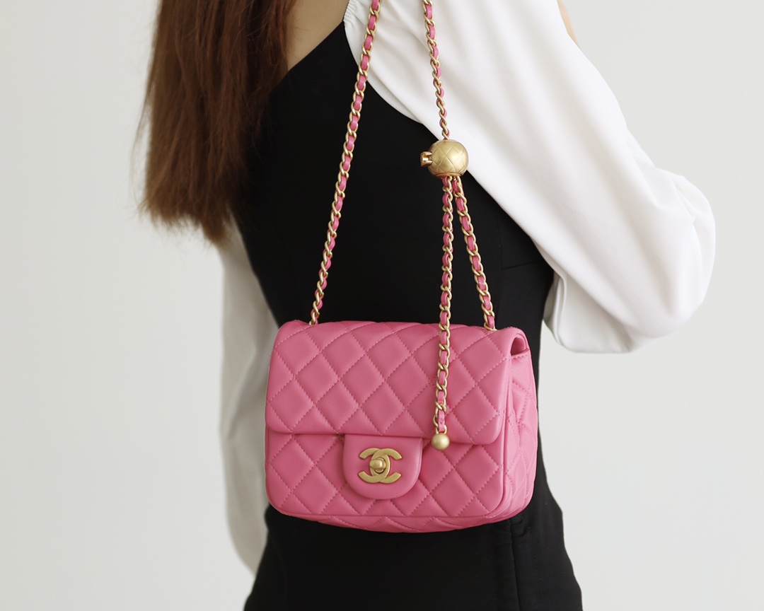 Chanel Flap Bag CF Mini羊皮方胖子金球包 AS1786玫红