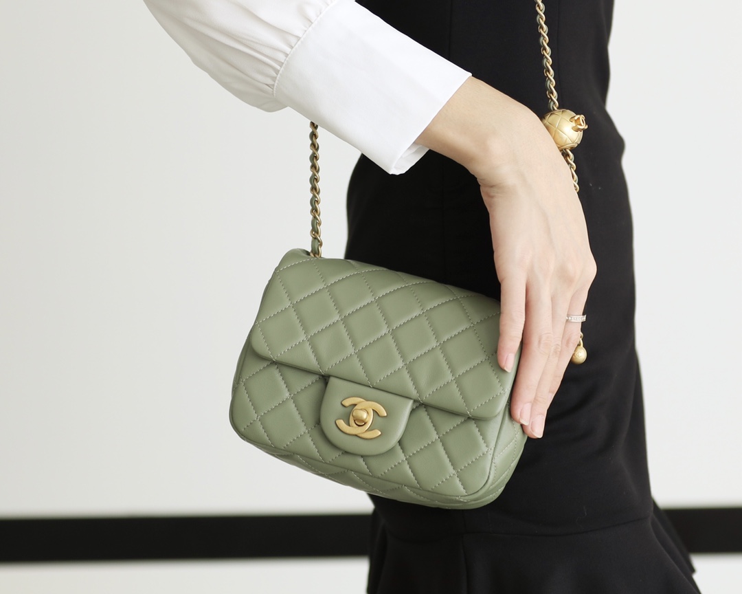 Chanel Flap Bag CF Mini羊皮方胖子金球包 AS1786橄榄绿