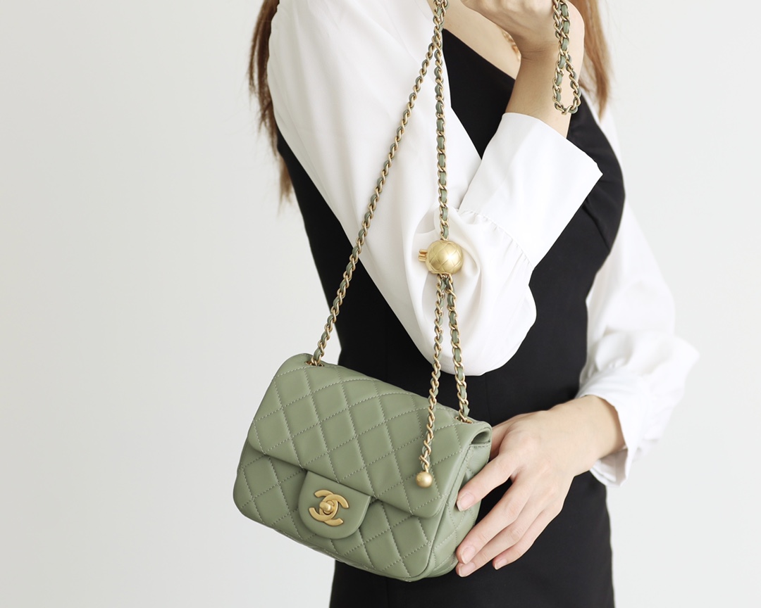 Chanel Flap Bag CF Mini羊皮方胖子金球包 AS1786橄榄绿