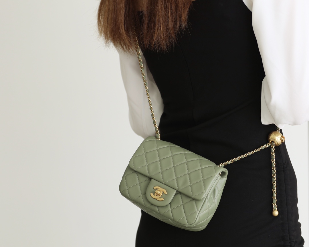 Chanel Flap Bag CF Mini羊皮方胖子金球包 AS1786橄榄绿