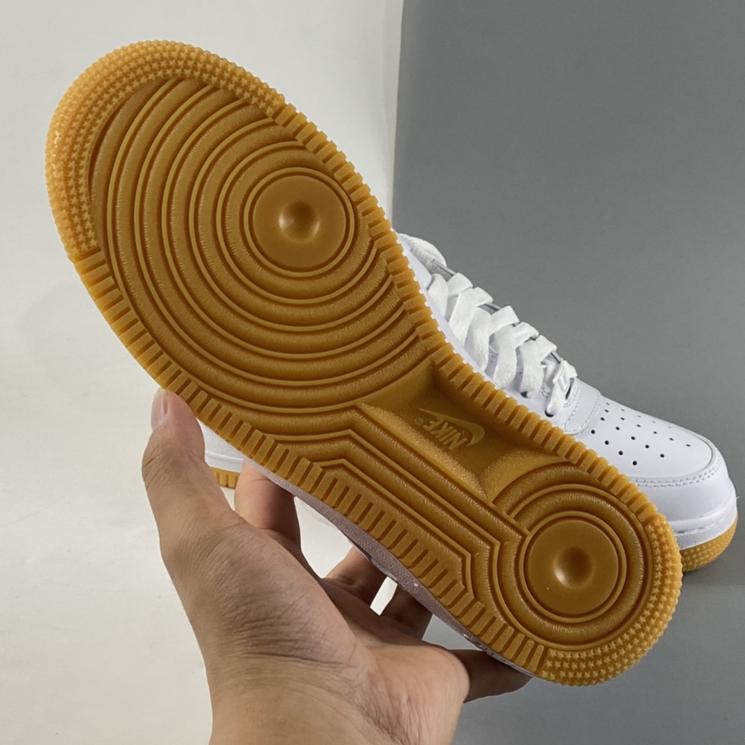 P200  NIKE Air Force 1’07 Low 生胶白 空军一号低帮休闲板鞋 DJ2739-100