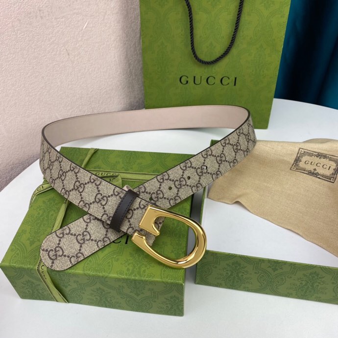 配全套包装礼盒GUCCI渠道货顶级品质宽度40毫米全新升级的经典镀钯搭扣扣头的大小精致做工与专柜一致可对