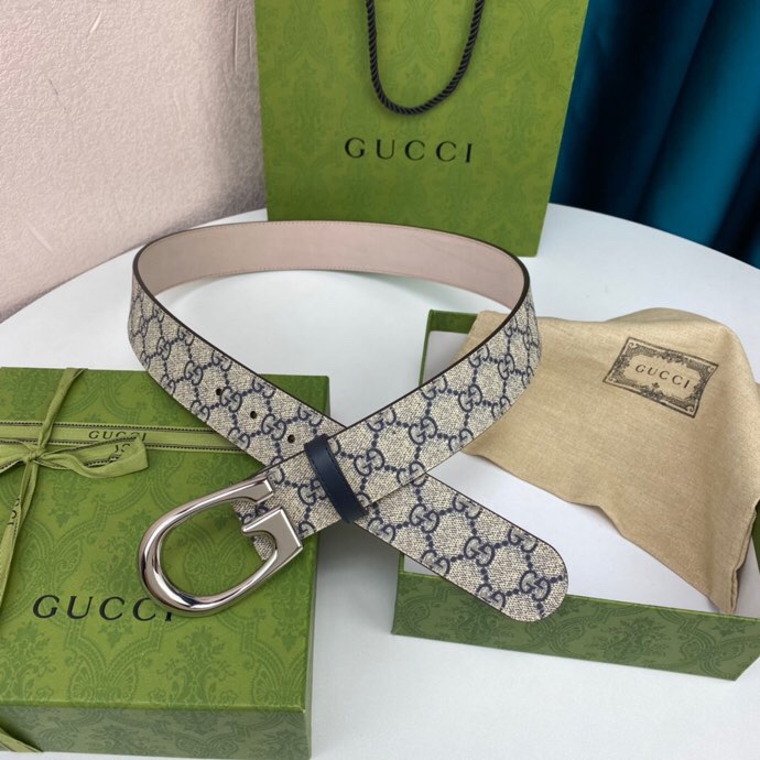 配全套包装礼盒GUCCI渠道货顶级品质宽度40毫米全新升级的经典镀钯搭扣扣头的大小精致做工与专柜一致可对