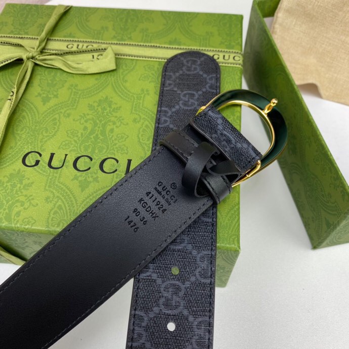 配全套包装礼盒GUCCI渠道货顶级品质宽度40毫米全新升级的经典镀钯搭扣扣头的大小精致做工与专柜一致可对