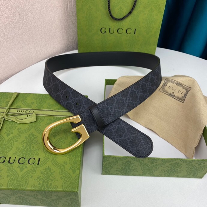 配全套包装礼盒GUCCI渠道货顶级品质宽度40毫米全新升级的经典镀钯搭扣扣头的大小精致做工与专柜一致可对