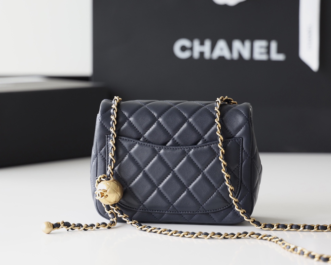 Chanel Flap Bag CF Mini羊皮方胖子金球包 AS1786深蓝色