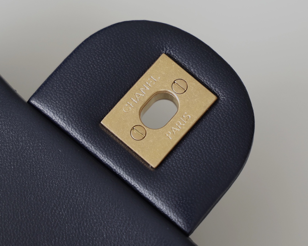 Chanel Flap Bag CF Mini羊皮方胖子金球包 AS1786深蓝色