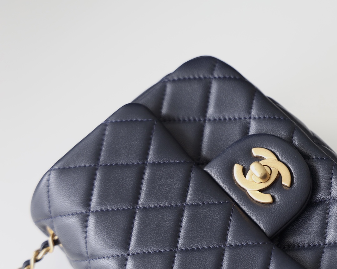 Chanel Flap Bag CF Mini羊皮方胖子金球包 AS1786深蓝色