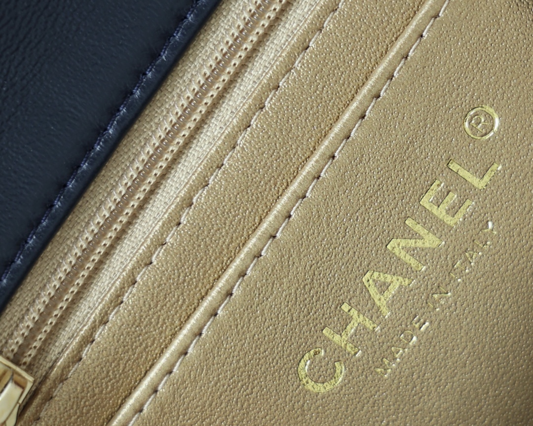 Chanel Flap Bag CF Mini羊皮方胖子金球包 AS1786深蓝色