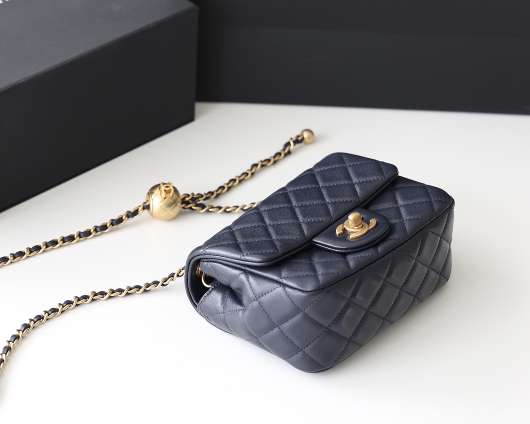 Chanel Flap Bag CF Mini羊皮方胖子金球包 AS1786深蓝色