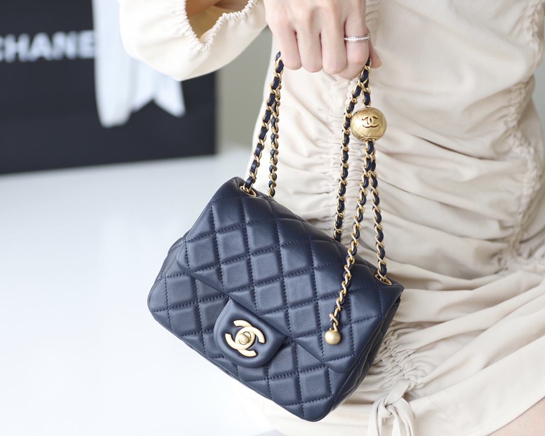Chanel Flap Bag CF Mini羊皮方胖子金球包 AS1786深蓝色