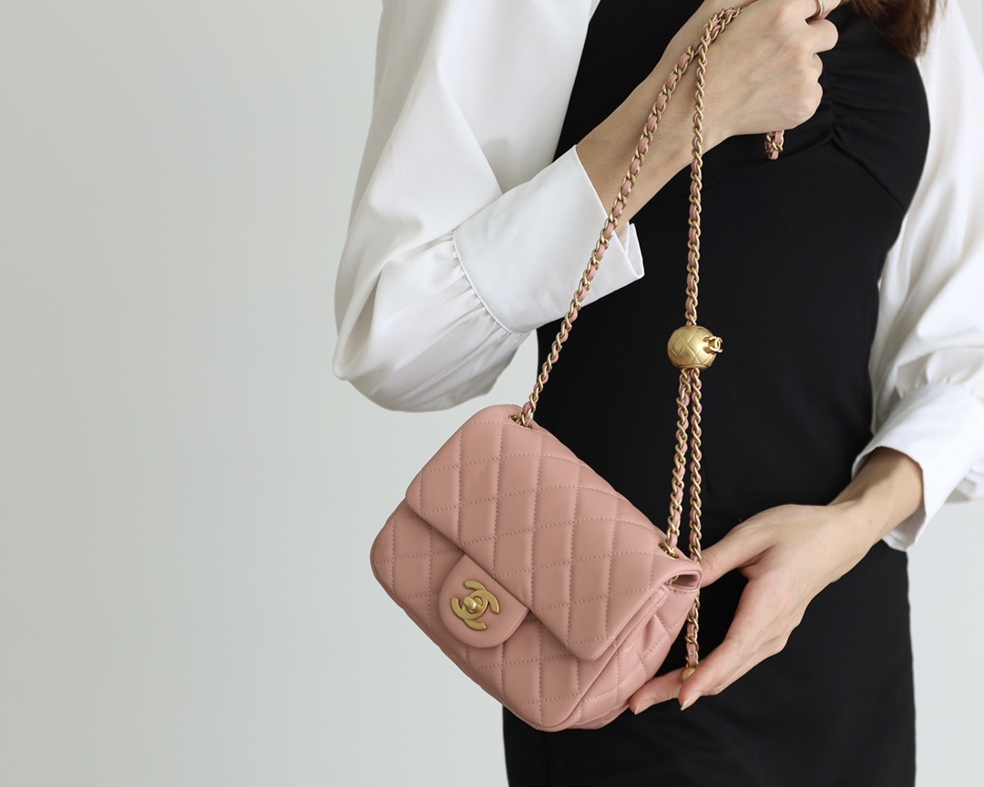 Chanel Flap Bag CF Mini羊皮方胖子金球包 AS1786粉色
