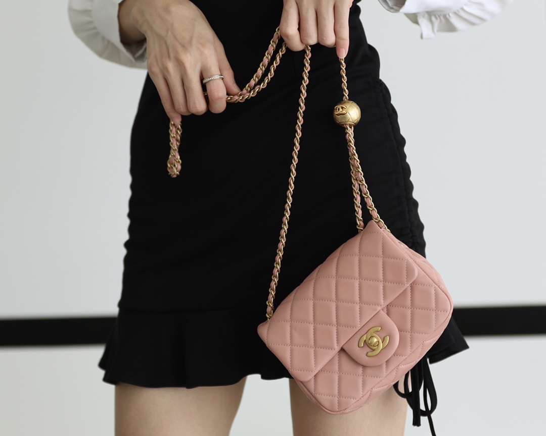 Chanel Flap Bag CF Mini羊皮方胖子金球包 AS1786粉色