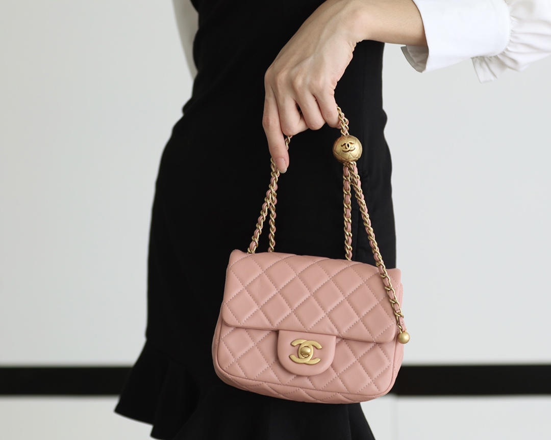 Chanel Flap Bag CF Mini羊皮方胖子金球包 AS1786粉色