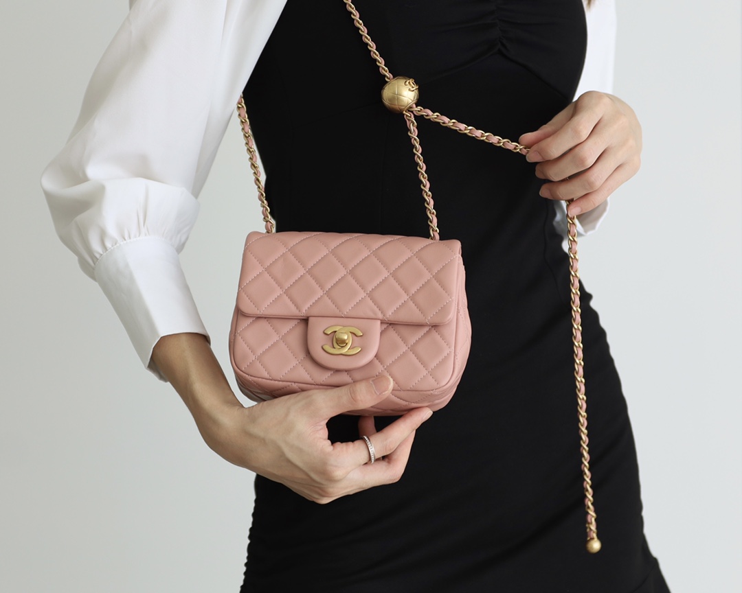 Chanel Flap Bag CF Mini羊皮方胖子金球包 AS1786粉色