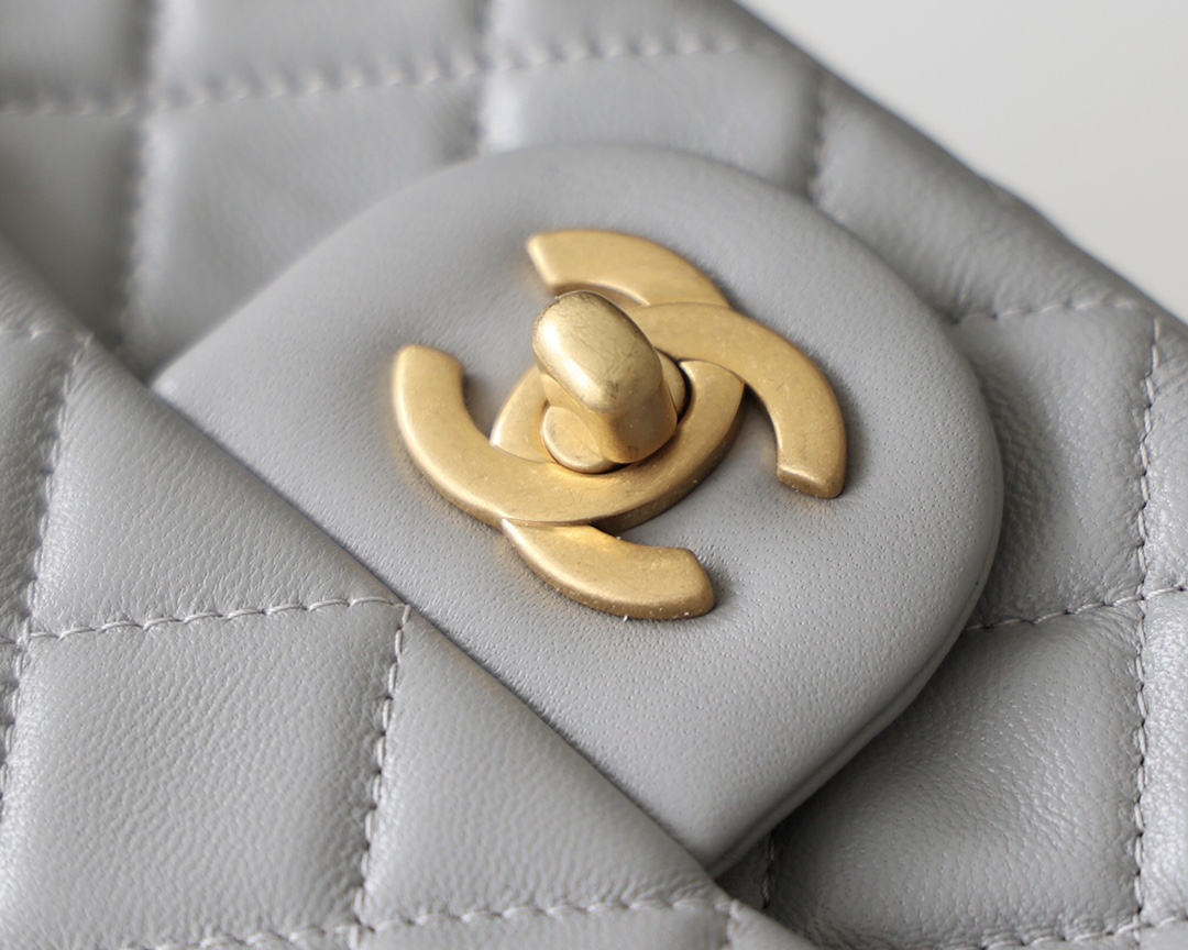 Chanel Flap Bag CF Mini羊皮方胖子金球包 AS1786灰色