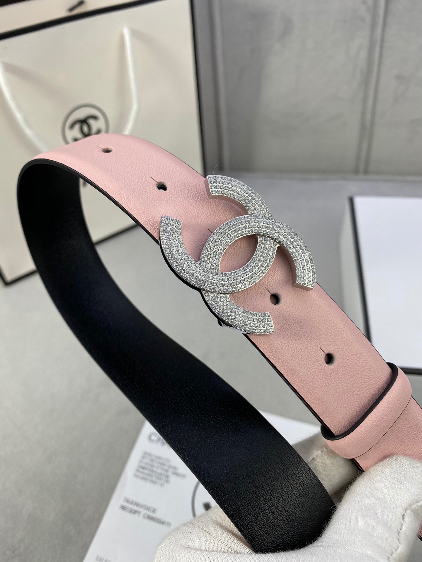 Chanel クラシック平纹牛皮ベルト 幅3.0cm 銀色ダイヤモンド装飾