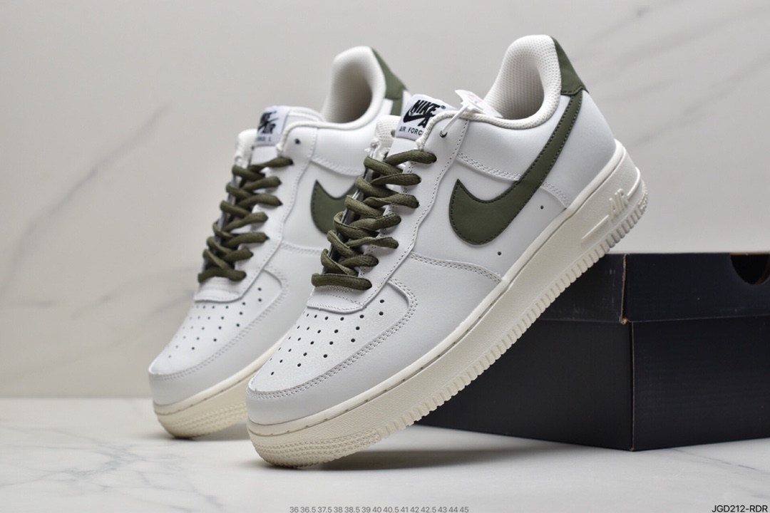 180 耐克Nike Air Force 1 Low 空军一号低帮休闲板鞋DH2477