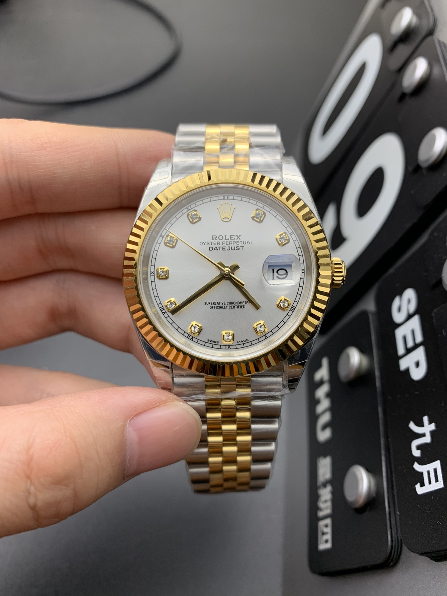 Rolex 间金日志
