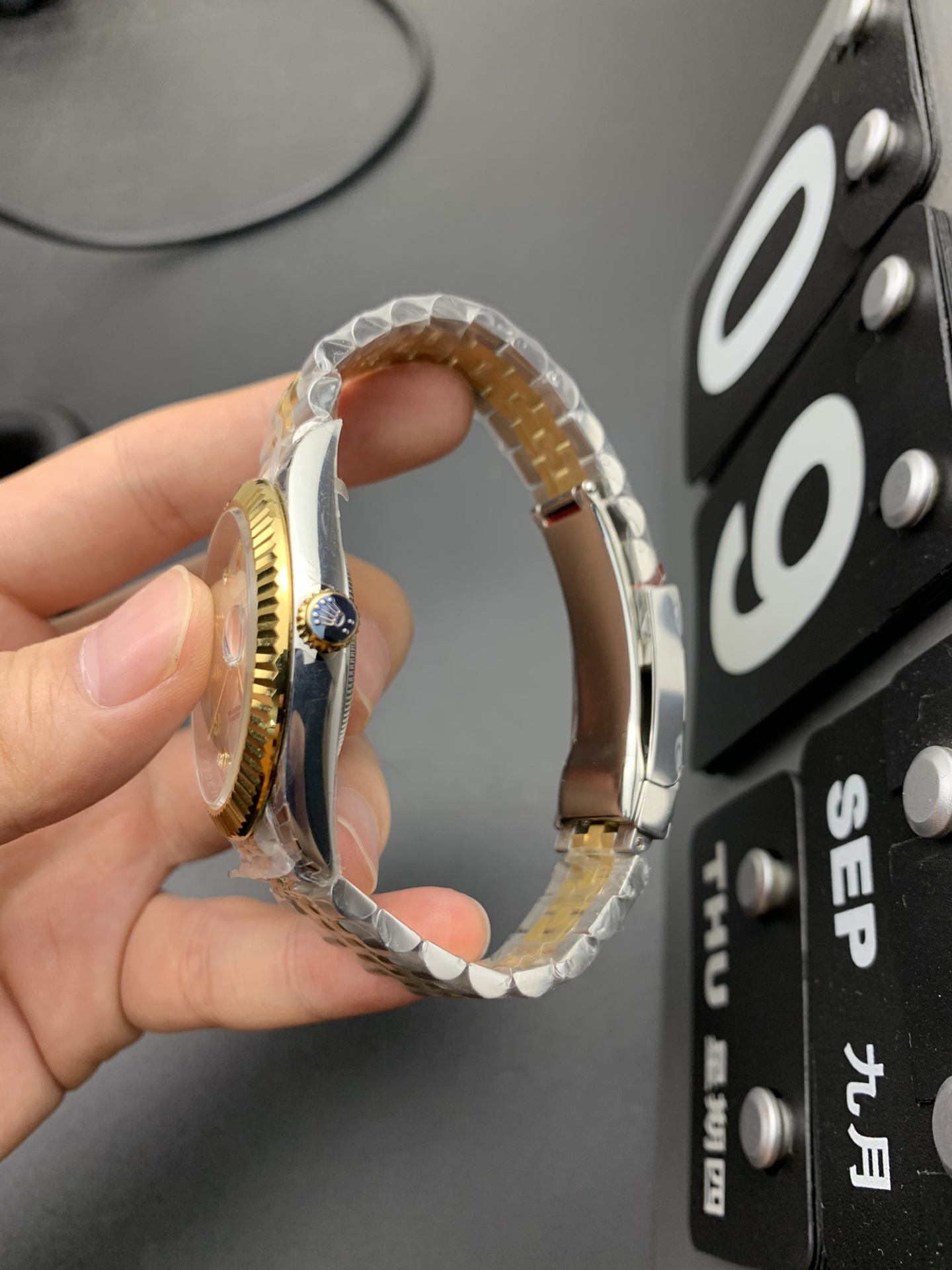 Rolex 间金日志