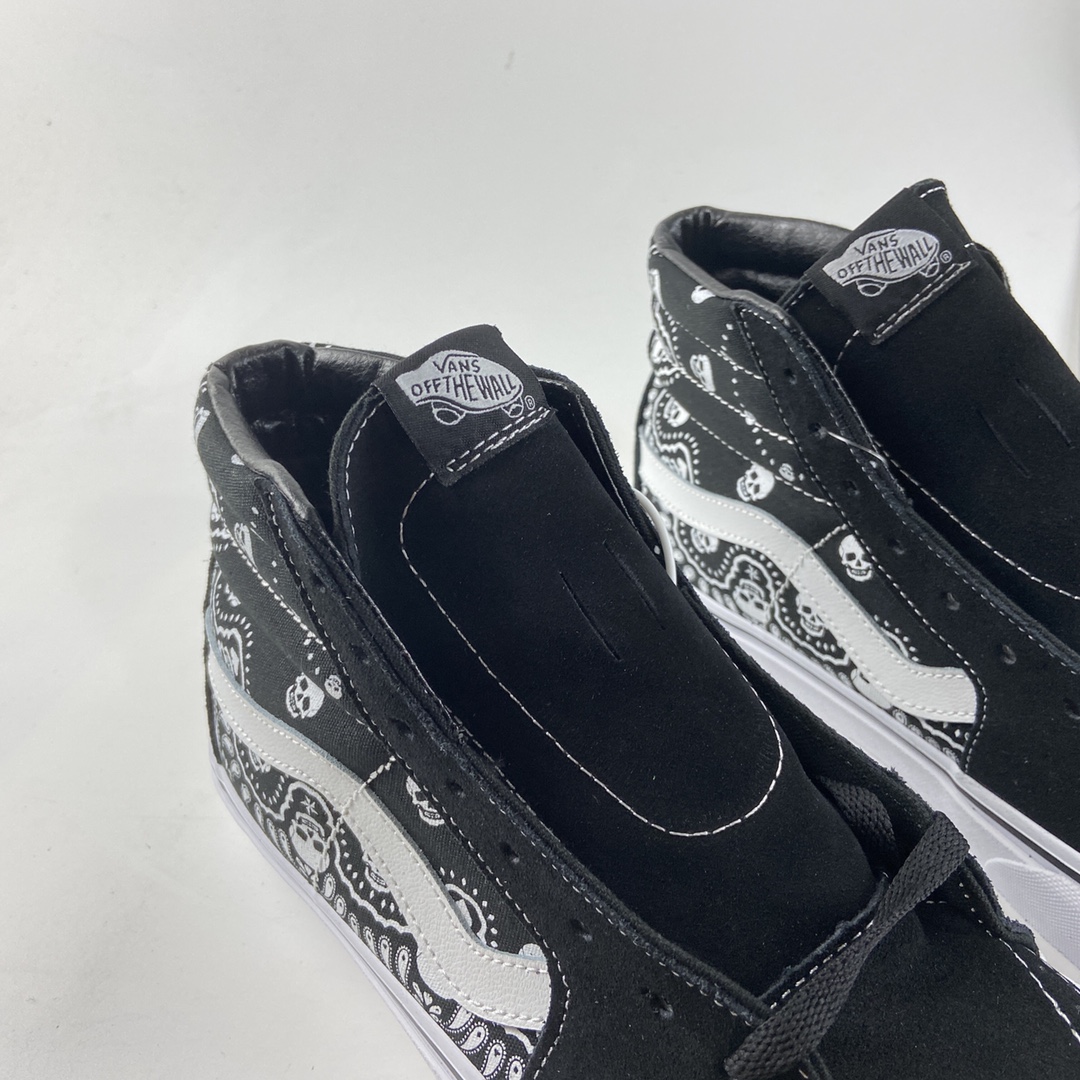 P150  VANS SK8-Hi 骷髅腰果花图案高帮休闲板鞋 VN0A32QGD9S