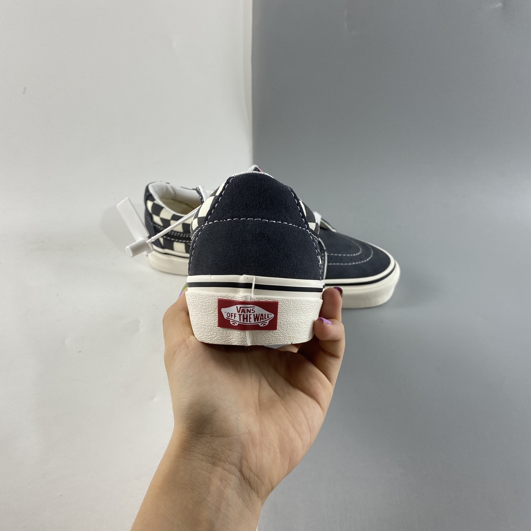 P150  Suede SK8-low灰色米白棋盘格男女鞋休闲板鞋VN0A4UUK2V4