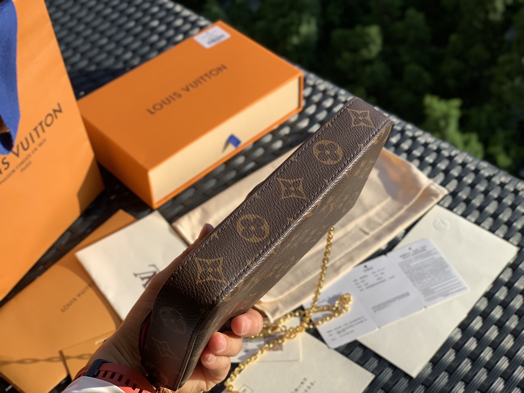 🌼 m61276尺寸21 x 12 x 3 cmL*V人气爆款老花三合一出货了，超火超百搭超实用的一款包