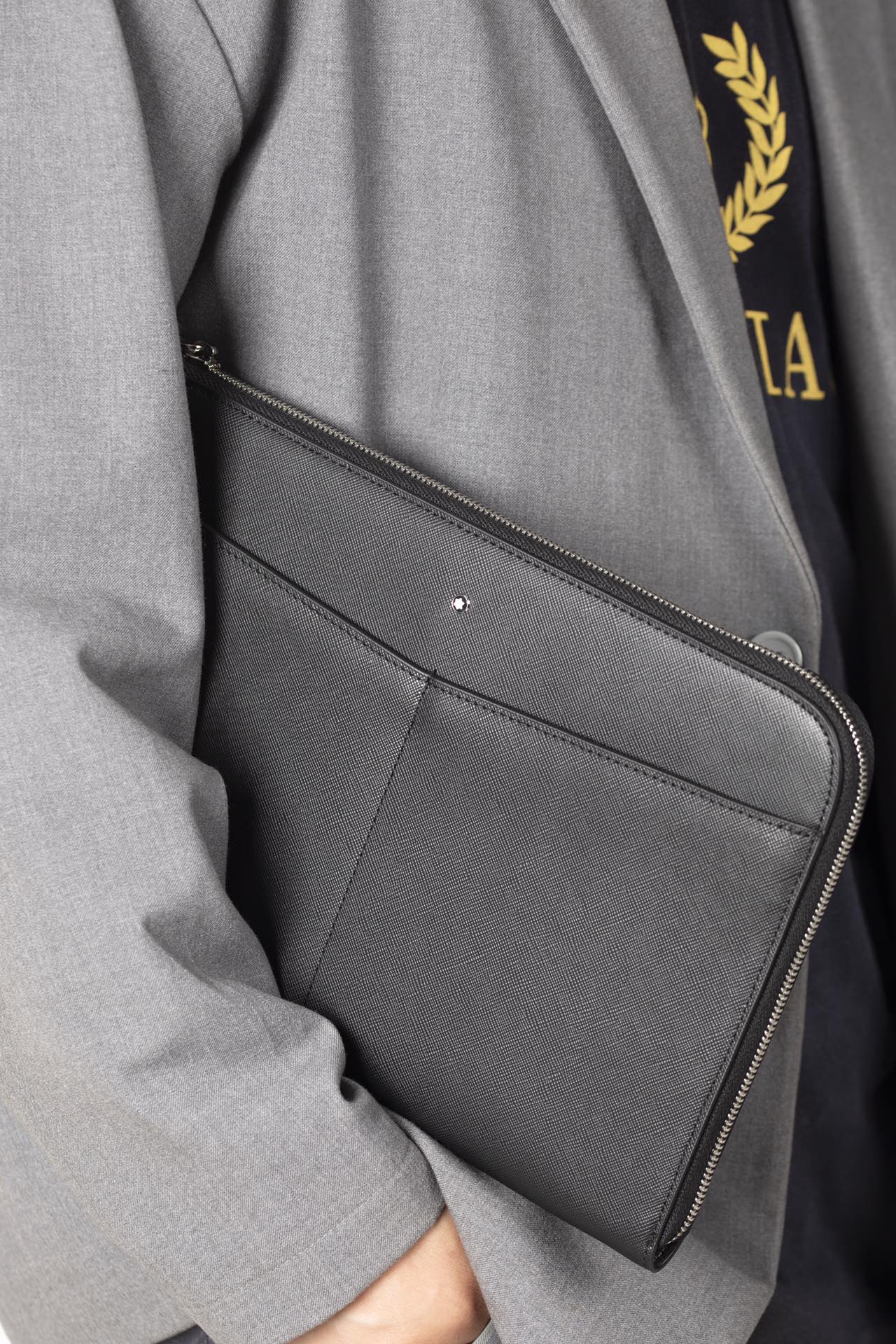Montblanc Meisterstück Black Leather Document Holder - Elegant and Functional 4 i1631165195 6902 2