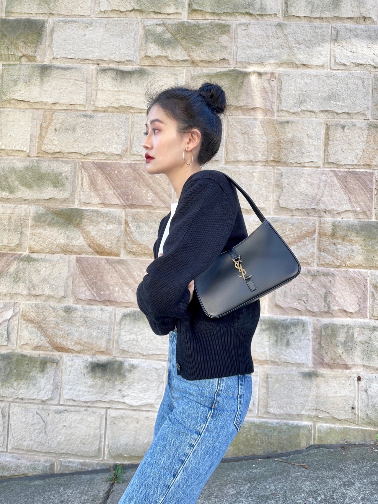 Saint laurent Ysl LE 5 À 7 平纹腋下包 657228黑色