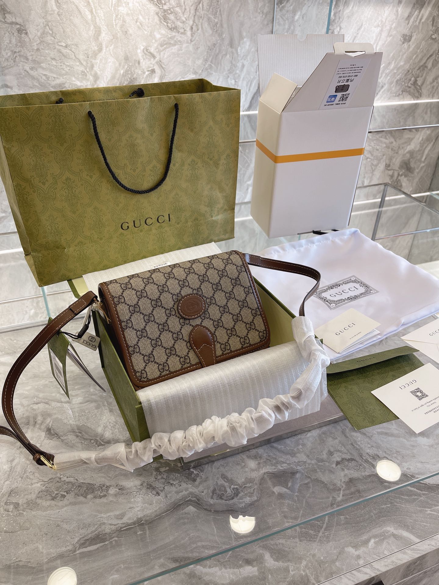 Yupoo Gucci Bags Watches Nike Clothing Jordan Yeezy Balenciaga Shoes
