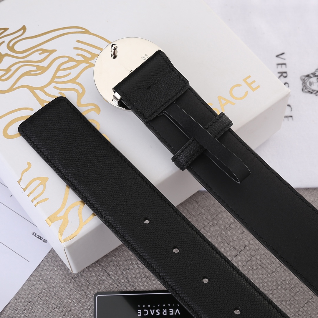 VERSACE（范思哲）爆款手掌纹皮底/双面头层、采用精挑细选进口牛皮，手感柔软细腻/商务既有时尚的男士腰带火爆中！宽度