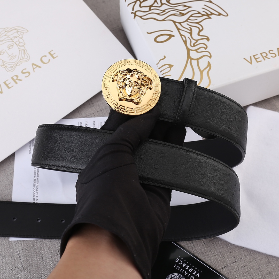 VERSACE（范思哲）爆款鸵鸟纹皮底/双面头层、采用精挑细选进口牛皮，手感柔软细腻/商务既有时尚的男士腰带火爆中！宽度
