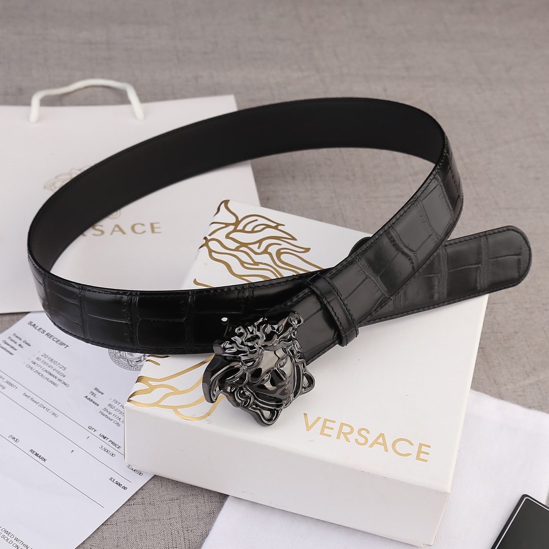 VERSACE（范思哲）爆款🐊鳄鱼纹/双面头层、采用精挑细选进口牛皮，手感柔软细腻/做工精致与专柜1:1品质！商务既有时