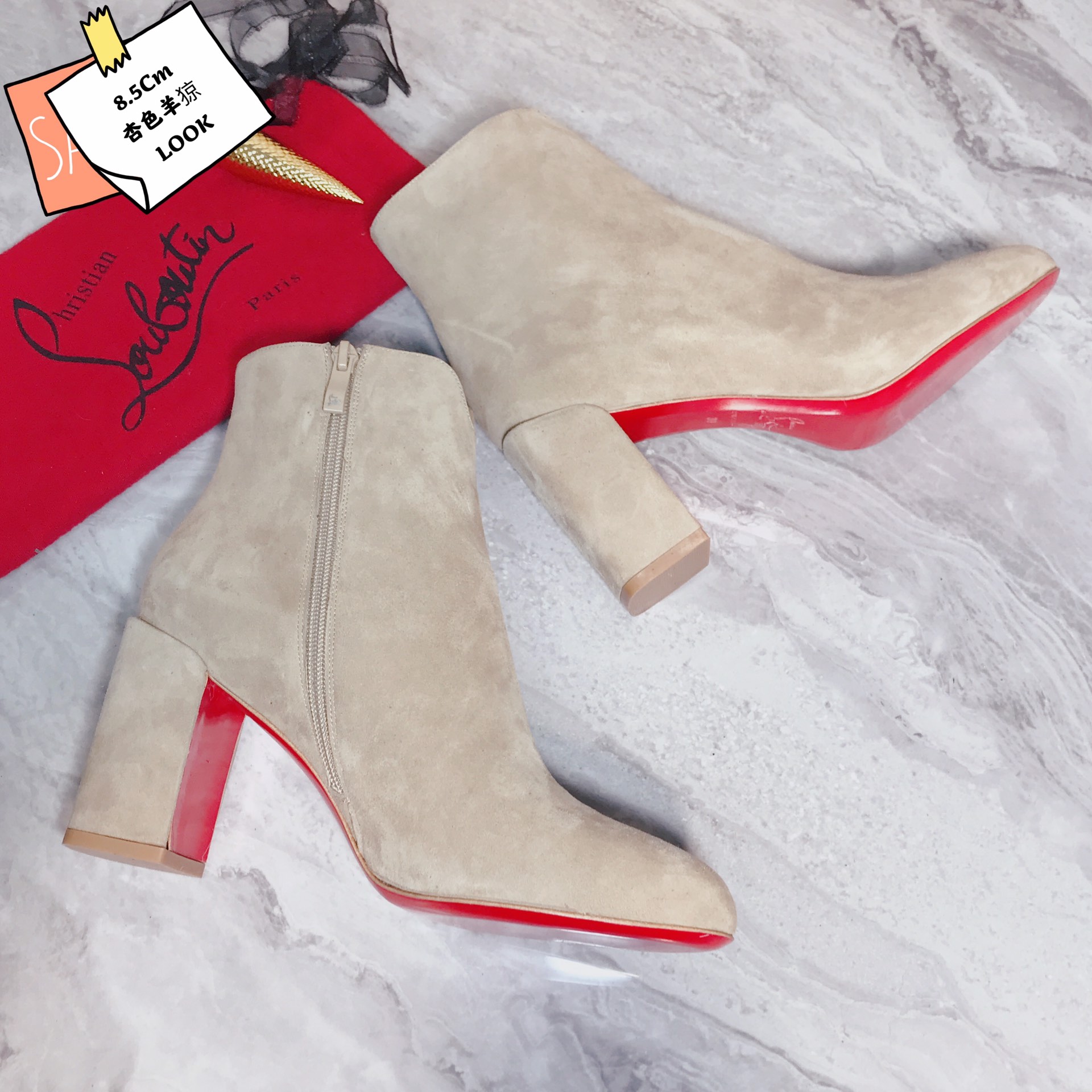 NO:337117,High-end customized autumn, winter, autumn and winter boot series!  H8.5Cm, size 35-42, private mold trademark zipper. 31-09 apricot color sheep pencil, custom-made products are not refunded or exchanged, the official website is synchronized. Standard European code Reference:31-09 Color:apricit Material:veau velours Lining:goat leather Heel height:8.5Cm Sole:leather sole Size:EUR 35-42 (US 4-11):,,christian louboutin,boots,sheep19860909高端订制 秋冬秋冬靴系列！ H8.5Cm,尺码35-42码,私模商标拉链. 31-09杏色羊猄,订制款不退不换,官网同步. 标准欧码 Reference:31-09 Color:apricit Material:veau velours Lining:goat leather Heel heigh:8.5Cm Sole:leather sole Size:EUR 35－42（US 4一11) :,,christian louboutin,boots,sheep,Women's Shoes