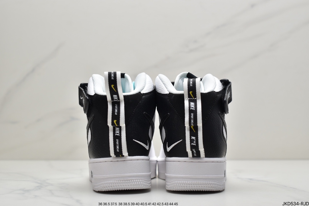 160 耐克Nike Air Force 1 ′07 Low Premium”White/Black” 全气垫板鞋804609