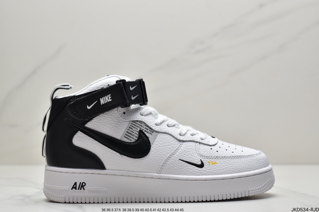 160 耐克Nike Air Force 1 ′07 Low Premium”White/Black” 全气垫板鞋804609