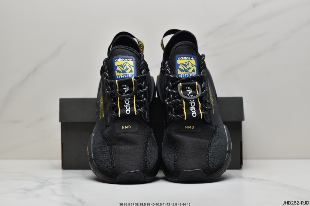 190 阿迪达斯Adidas NMD R1 V2系列 GY5354