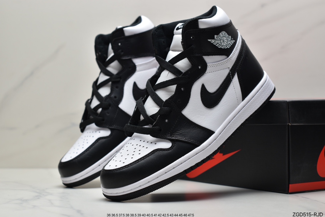 290 AirJordan Retro AJ1“黑白熊猫” 专业乔丹大厂555088-010