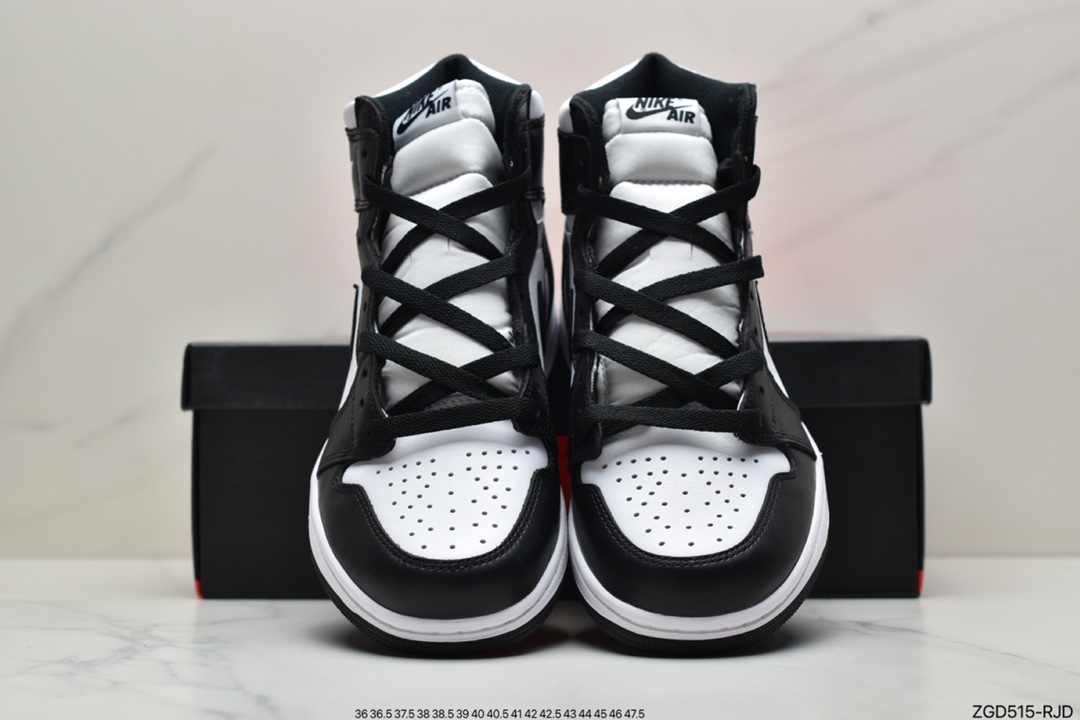 290 AirJordan Retro AJ1“黑白熊猫” 专业乔丹大厂555088-010