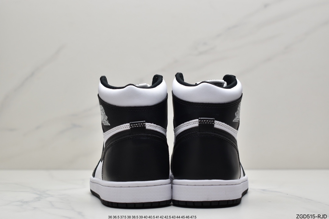 290 AirJordan Retro AJ1“黑白熊猫” 专业乔丹大厂555088-010